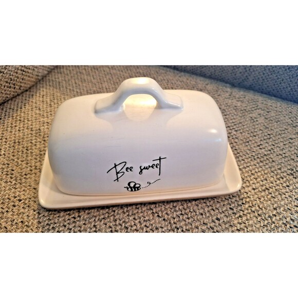 The Beehive Bee Sweet Covered Butter Dish Ceramic Stoneware Dishwasher Safe - Picture 1 of 7